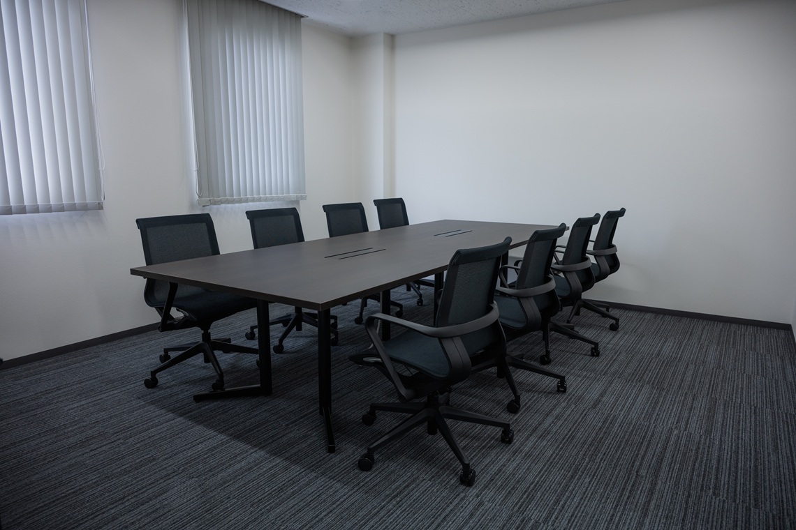 オフィス内装デザイン　会議室