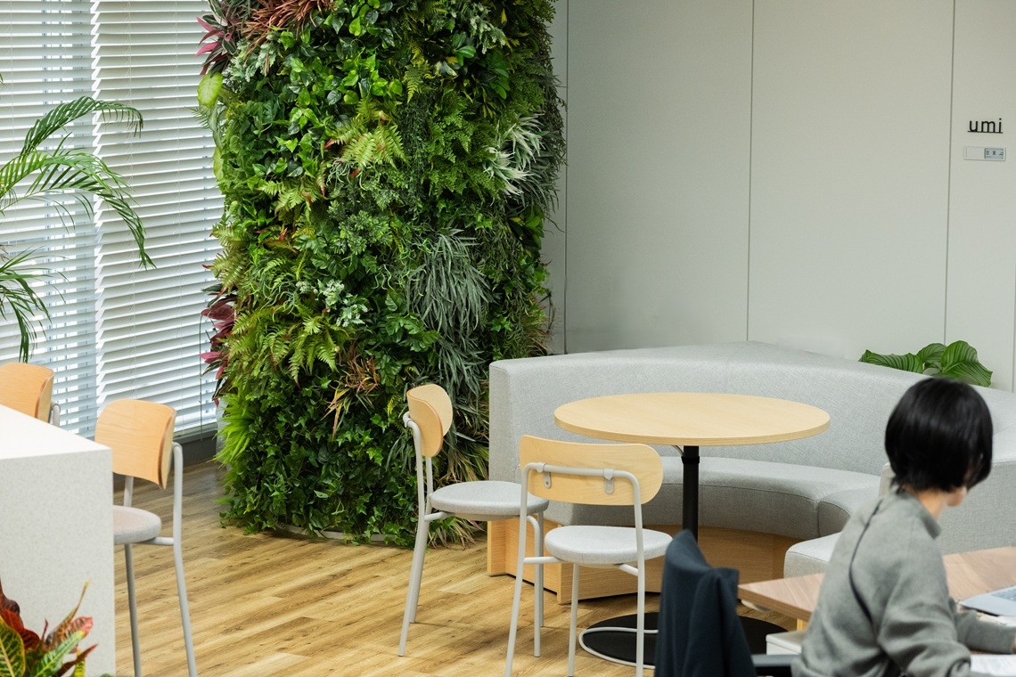 オフィス　リフレッシュスペース