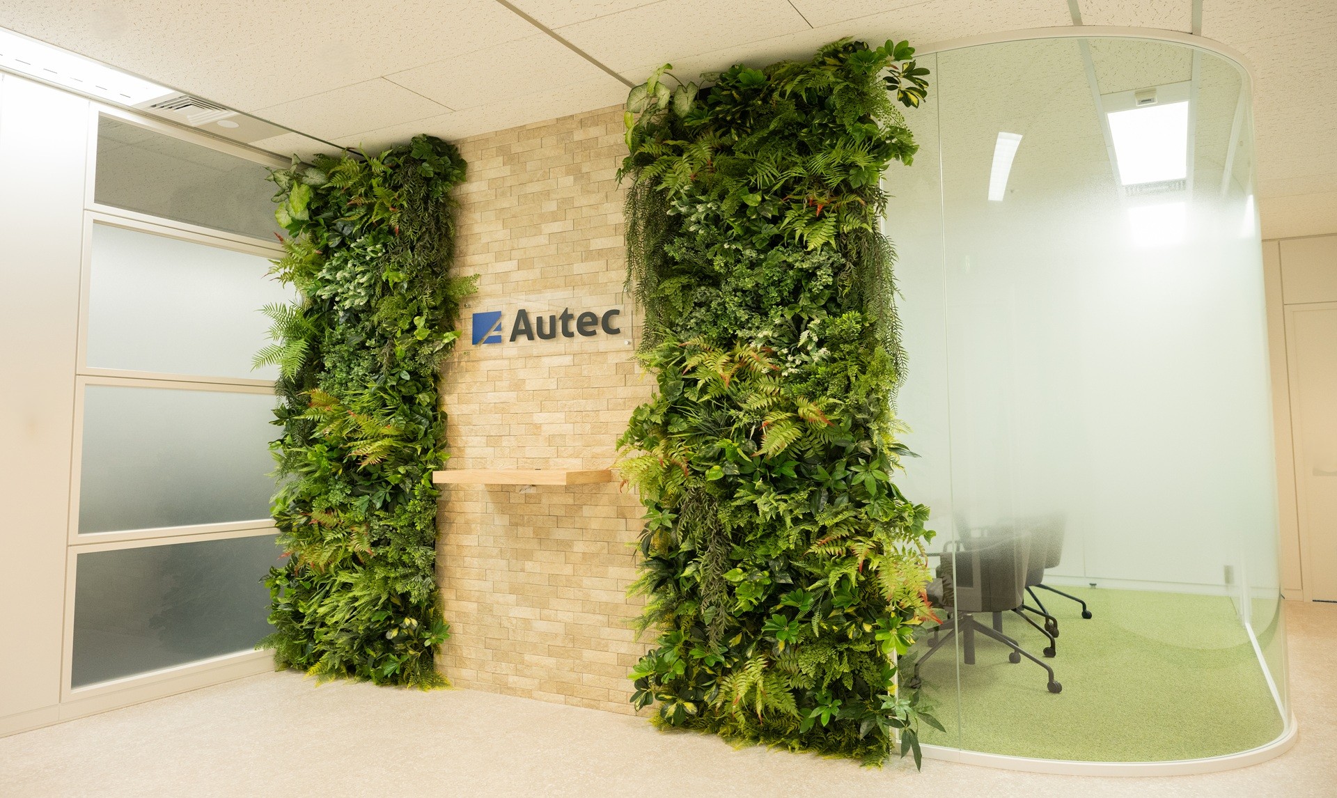 エントランス　オフィス内装デザイン