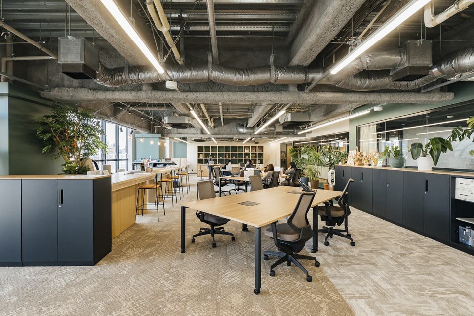 オフィスデザイン　執務室