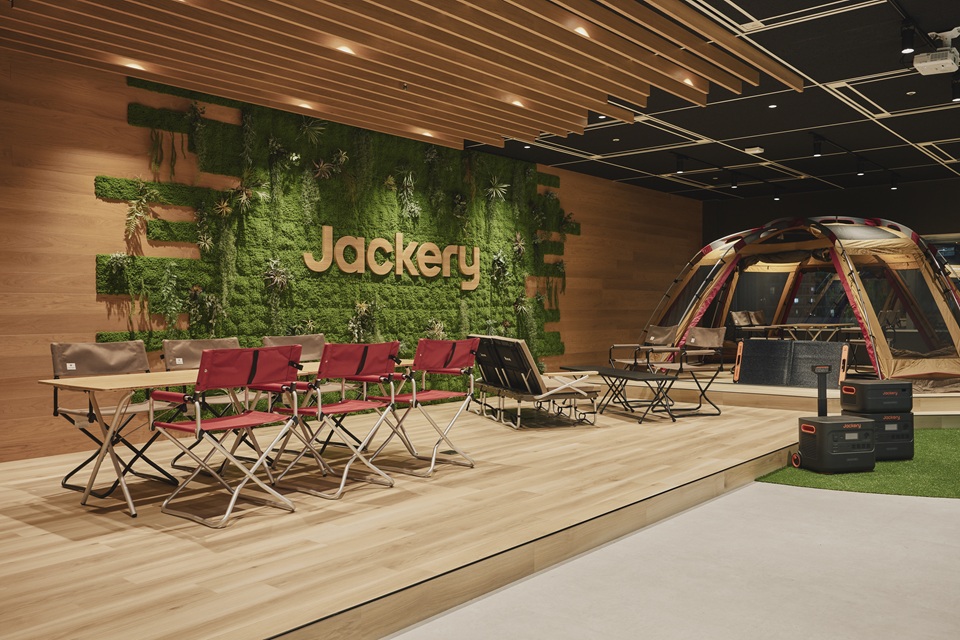 オフィスエントランス