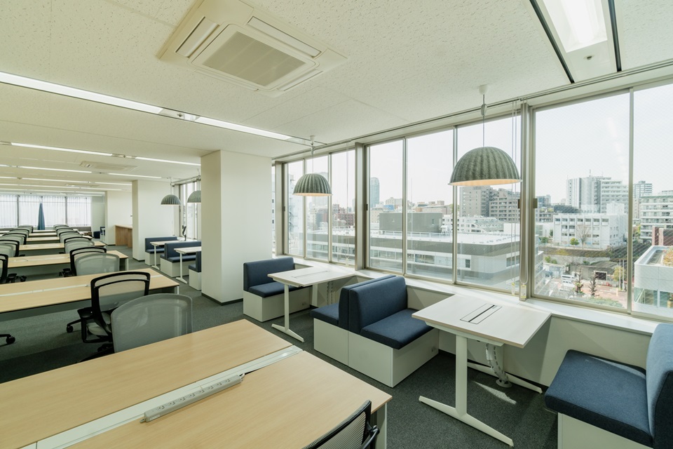 オフィス　執務室