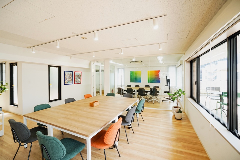 オフィス　執務室