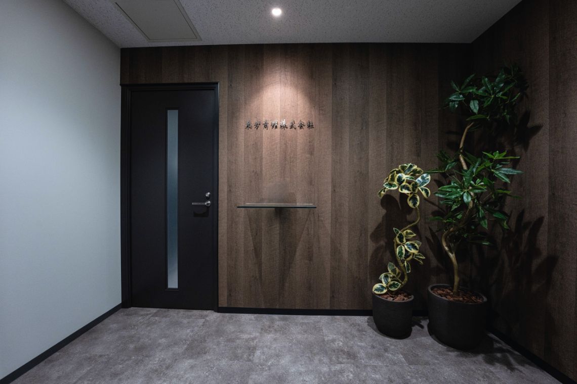 オフィスエントランス