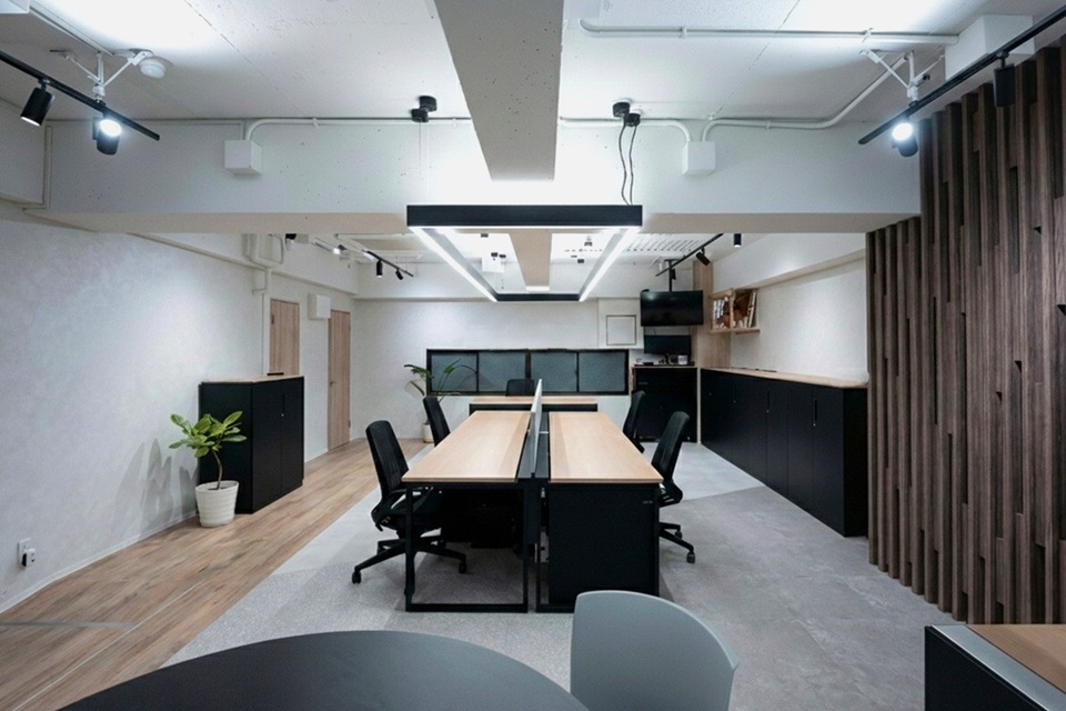 オフィス　執務室全体